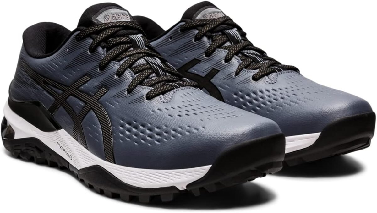 Top 5 Men’s Golf Shoes Reviewed & Compared